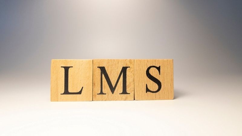 Hệ thống LMS có phát hiện gian lận khi làm bài thi hay không?