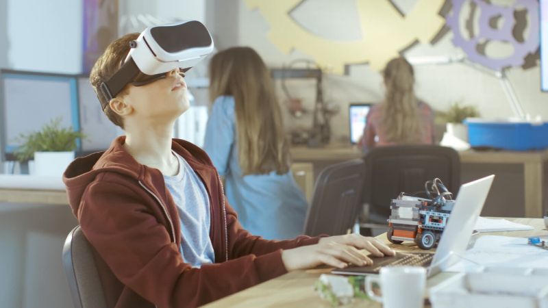 Công nghệ thực tế ảo: Sức mạnh to lớn trong dạy học trực tuyến
